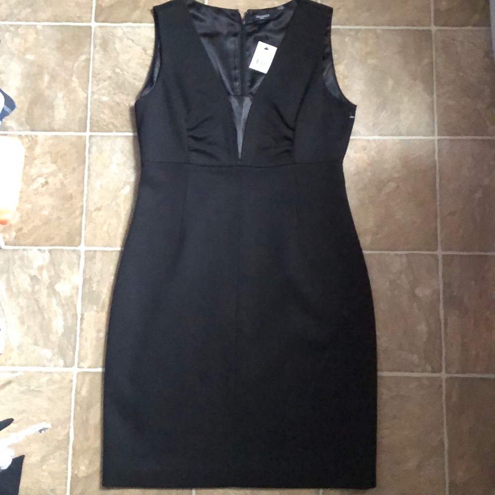 Classic black Tahari dress Size 10p brand NEW